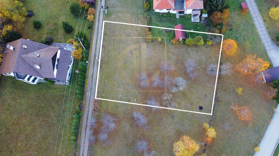 Intravilan 1000 mp | Sohodol-Priveliște panoramică către munți Bucegi - Poză 2