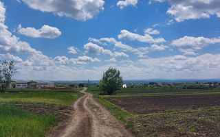 Teren de Vanzare 10.400 Mp I Stroiesti/3 Movile SuceavaI 100Euro/Mp - Poză 2