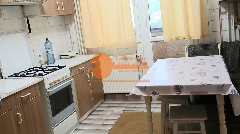 Apartament 3 camere 1 Decembrie 1918 68 mp centrală proprie - Poză 5