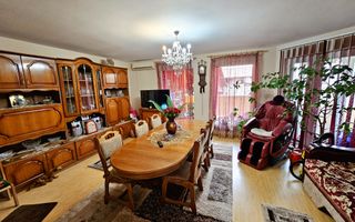Casa 4 camere, Cetate, amplasament premium, 295 mp teren - Poză 8