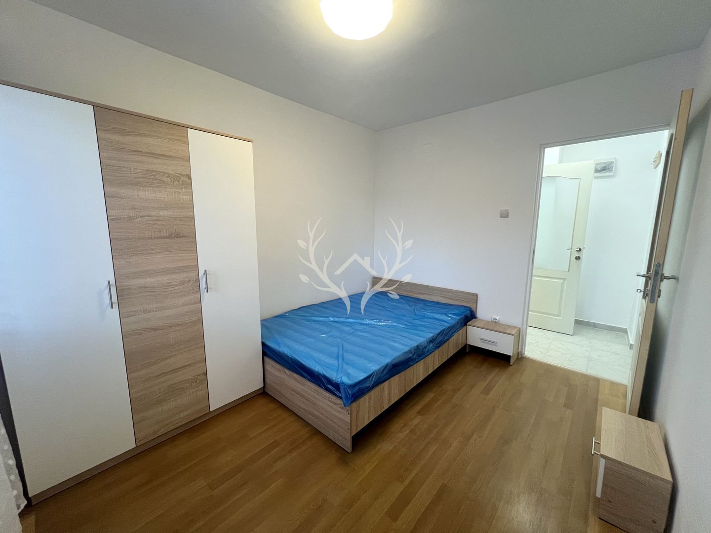 Apartament cu 2 camere decomandat – Intre Lacuri, Str. Aurel Vlaicu - Poză 1