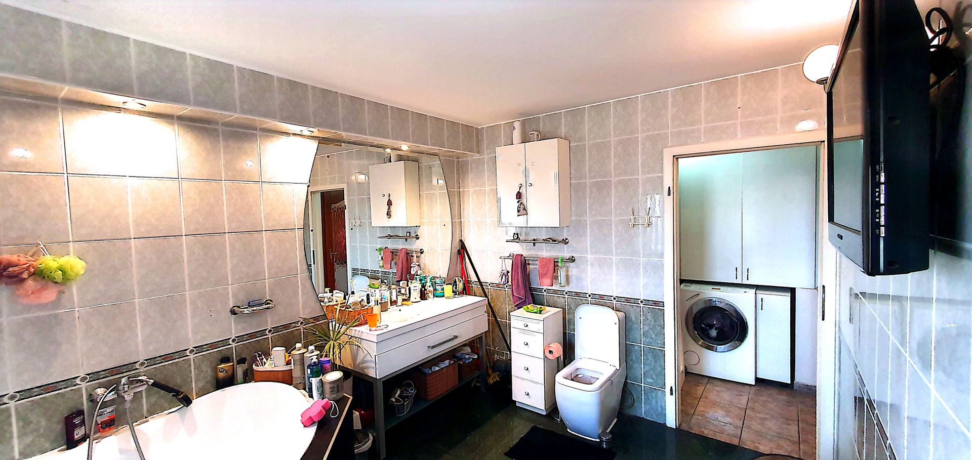 3 camere | 90 mp | 2 băi | Garaj | Mobilat și utilat modern - Poză 11