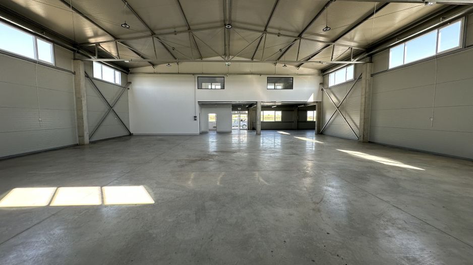 Hala depozitare cu birouri zona de N - Poză 13
