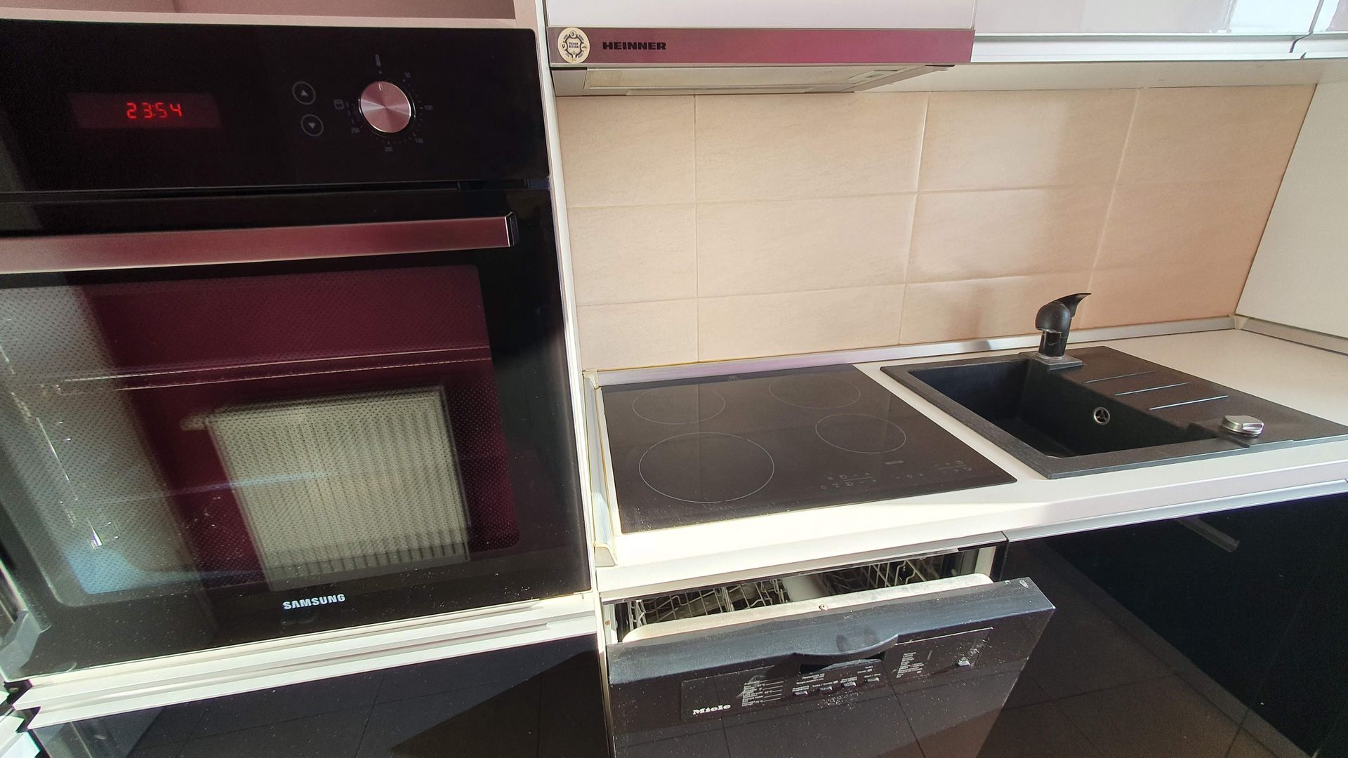 Avantgarden 2, apartament mobilat si utilat lux, cu doua locuri de parcare - Poză 16