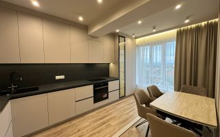 Chirie, apartament, 2 camere, str. Alba Iulia, Buiucani - Poză 1