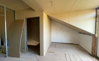 Casă semifinisată în Poienița - Poză 13