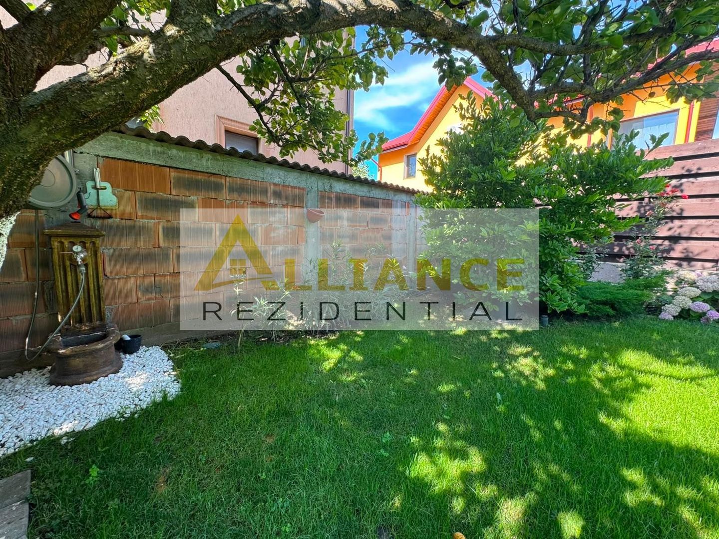 EXCLUSIVITATE - VILA INDIVIDUALĂ P+1+M+pod - Poză 33