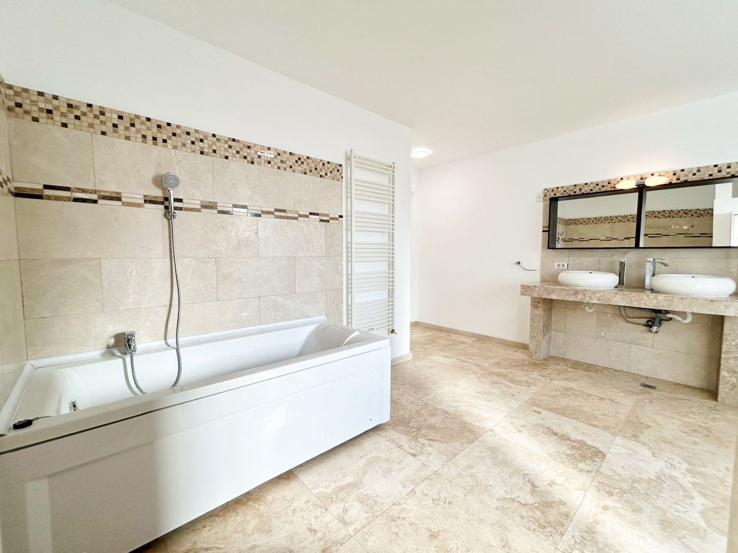 Villas for Rent I London Residence Pipera | 5 Bedrooms | Tennis Court - Poză 34