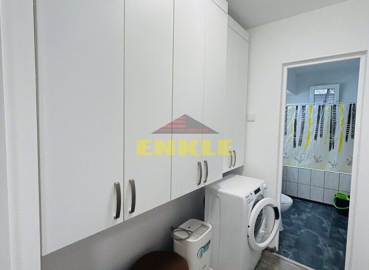 De inchiriat apartament 2 camere, zona Pietonalul Unirii. Pret 400€ - Poză 9