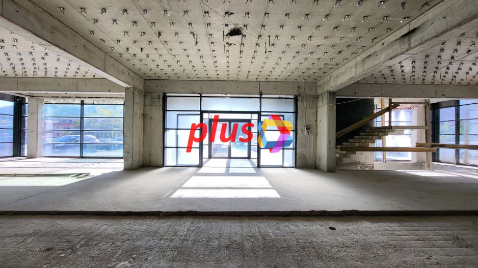 Clădire mixta -3600 mp - Poză 1