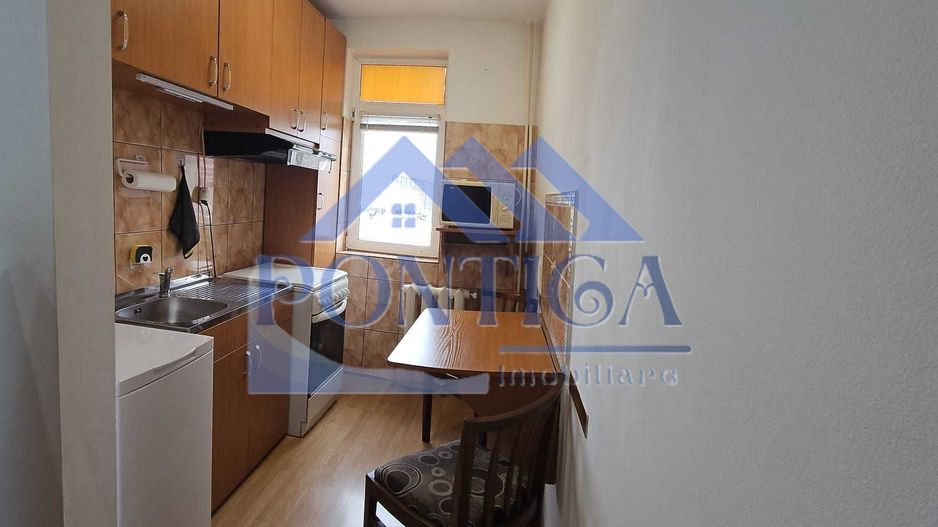 Inchiriez apartament City Mall, cu loc de parcare - Poză 4