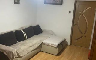 Apartament 3 camere de vânzare | Nord, Râmnicu Vâlcea | renovat - Poză 2