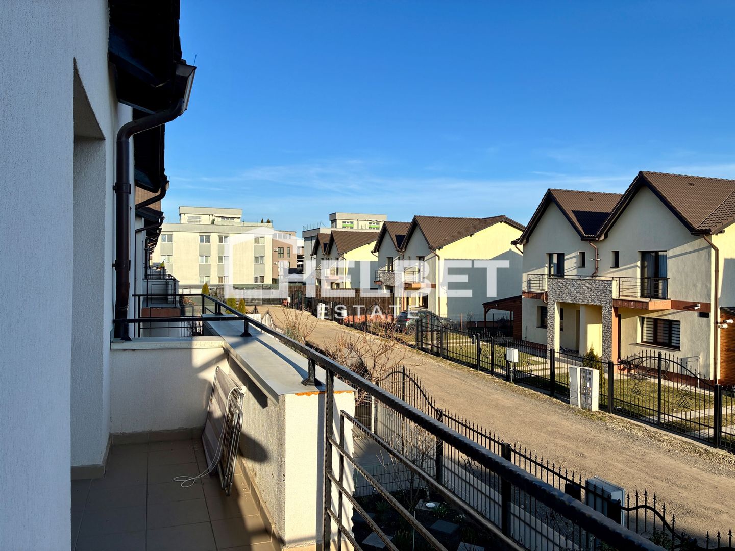 3 Camere / Curte 150 mp / Sânpetru - Poză 8