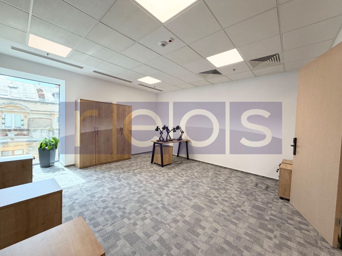 BIROURI SERVICED OFFICE | 499 € / WORKSTATION | ACCES 24/7 | ETAJ 3 SI 5 - Poză 2