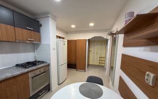 Apartament cu trei camere în cartierul Mănăștur, Cluj-Napoca. - Poză 3