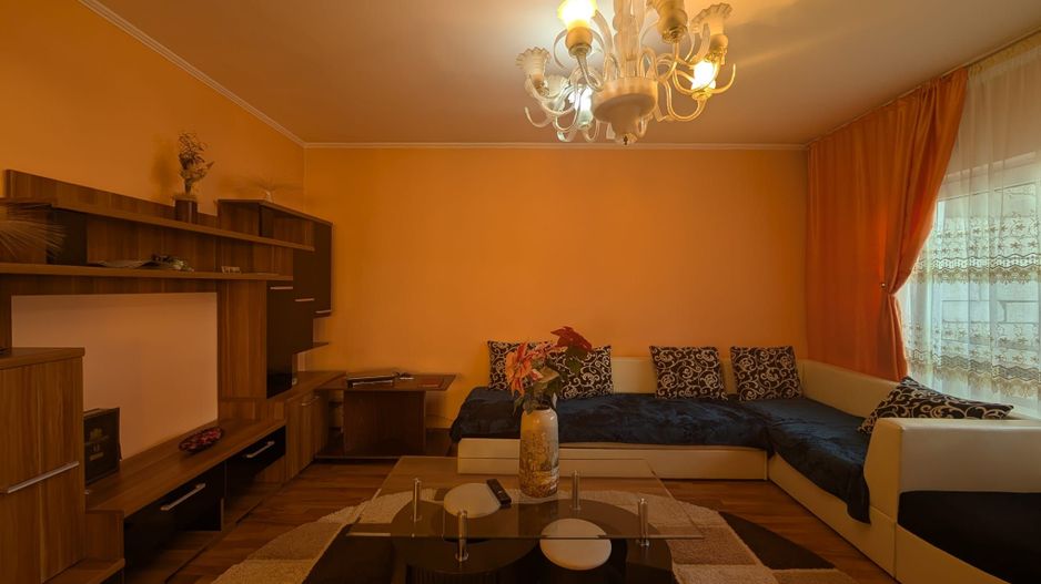 Vila spațioasă 6 camere cu teren generos – Ferentari – Preț excelent! - Poză 9