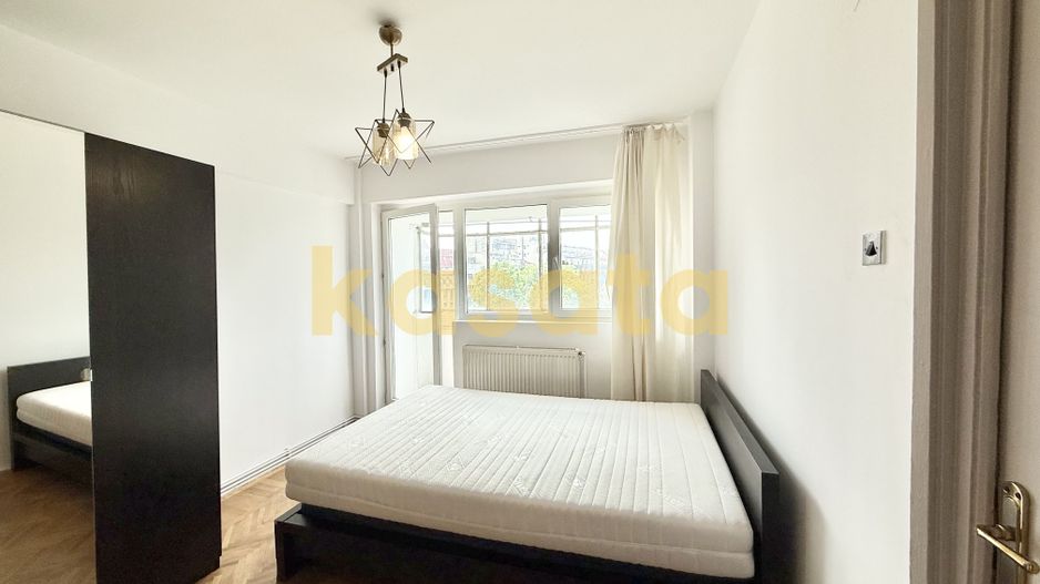 De vanzare apartament cu 2 camere utracentral - 5 minute de Cismigiu - Poză 4