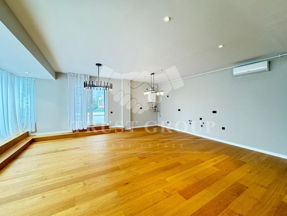 Penthouse cu terasa și vedere deosebita Floreasca | Loc de parcare - Poză 2