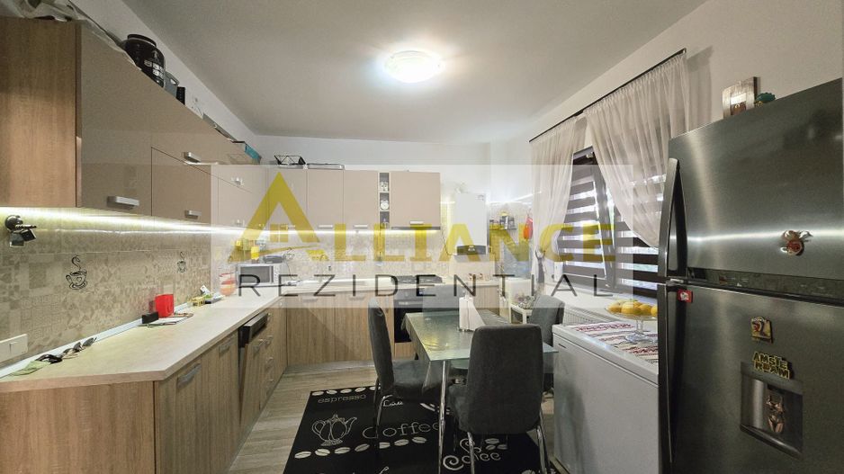 Casa Berceni: 4 cam, 2 bai, curte, incalzire pardoseala, panouri 6kW - Poză 18