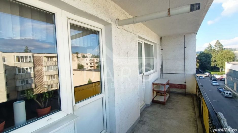 Vând apartament 4 camere in Dâmb - Poză 7