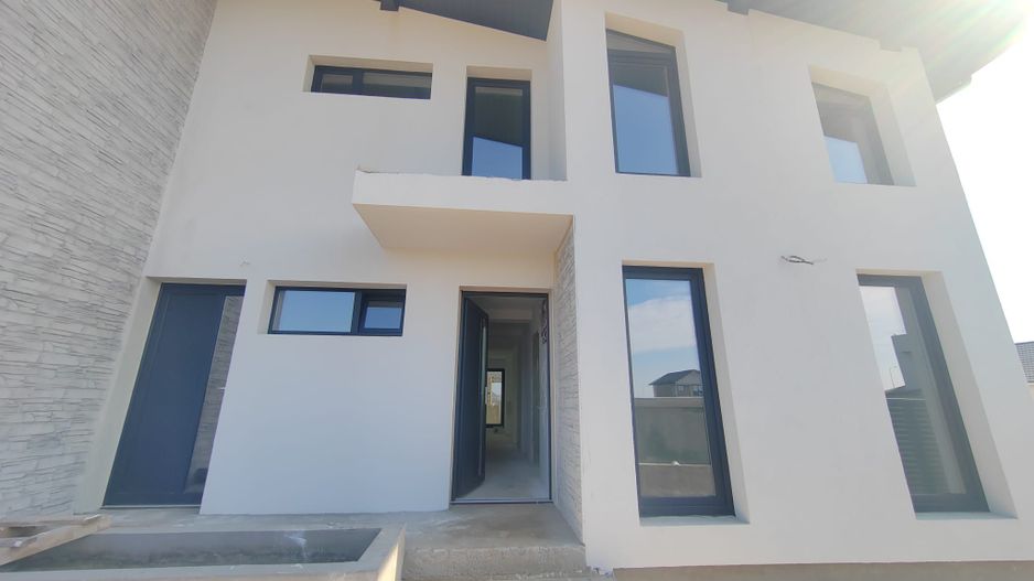 Pantelimon vila individuala ,piscina super constructie - Poză 1