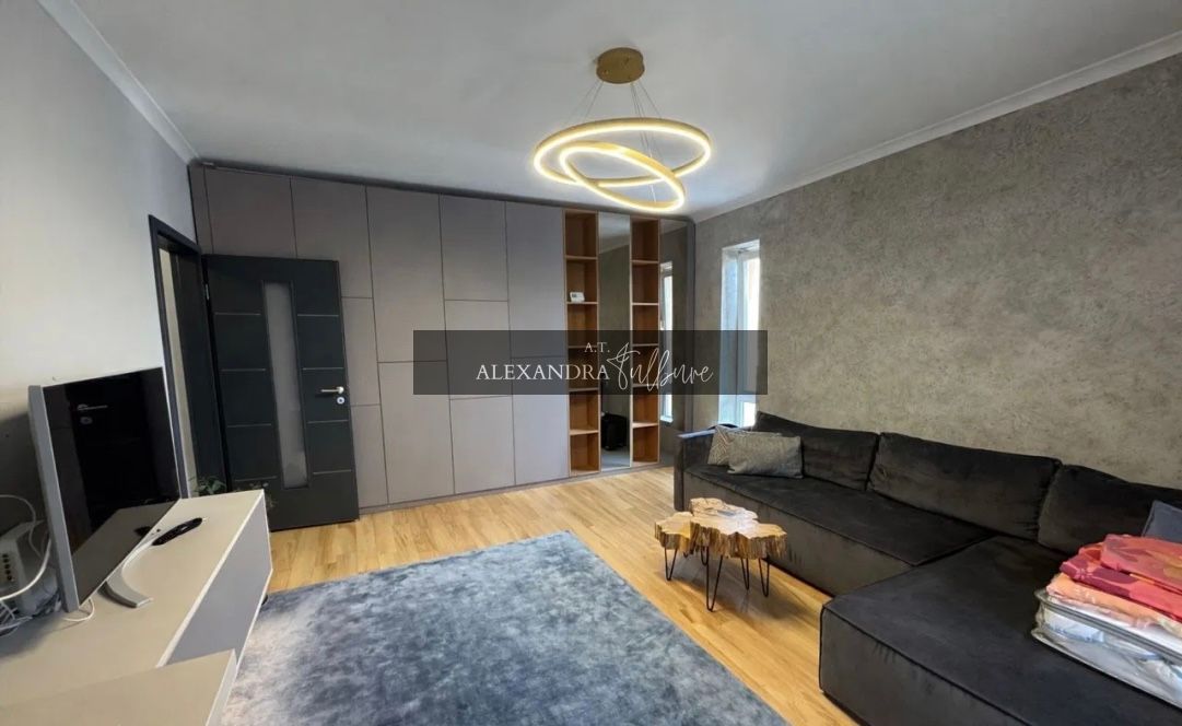 Apartament decomandat l la cheie | 2 camere | parcare l A. Muresanu - Poză 2
