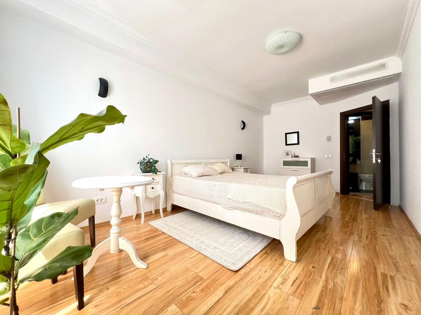 Apartament cu 3 Camere Herastrau / Terasă Generoasă - Poză 5