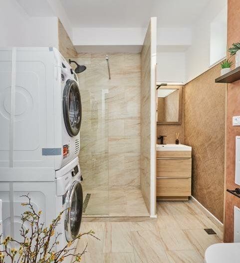 Casa noua de vanzare in Iasi, zona Sorogari, cu vedere catre lac. - Poză 15