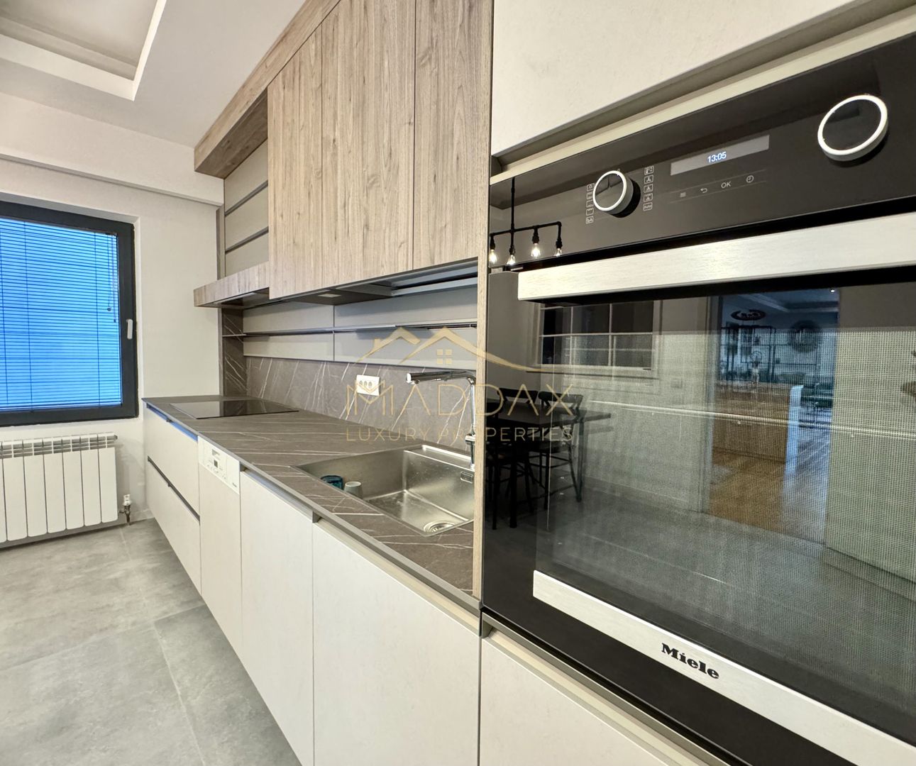 Apartament cu 4 camere *200mp* + 1 Parcare // Herastrau - Lake View - Poză 18