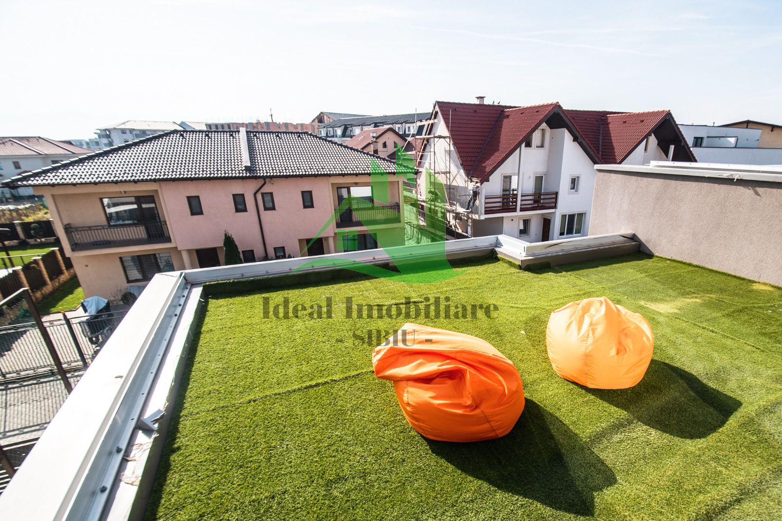 Casa Moderna cu 4 camere si terasa, zona Pictor Brana, Selimbar - Poză 30