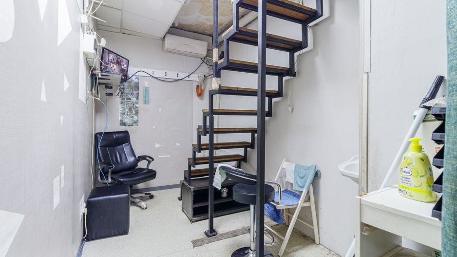 Spatiu comercial in Centrul Vechi cu chirias, cladire risc 1 - Poză 4