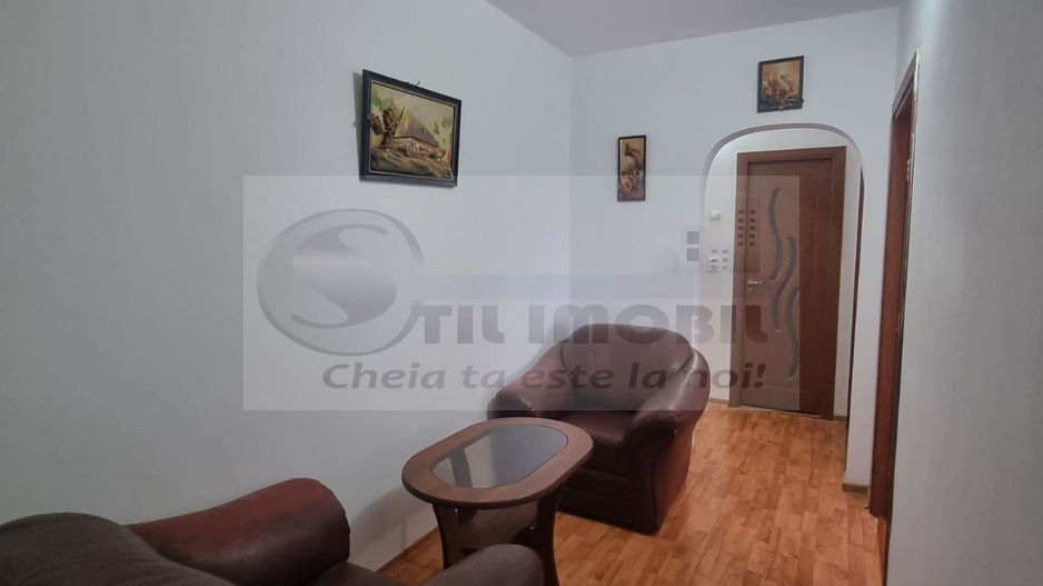 Ap. 3 camere decomandat, etaj intermediar, renovat si mobilat ! - Poză 9