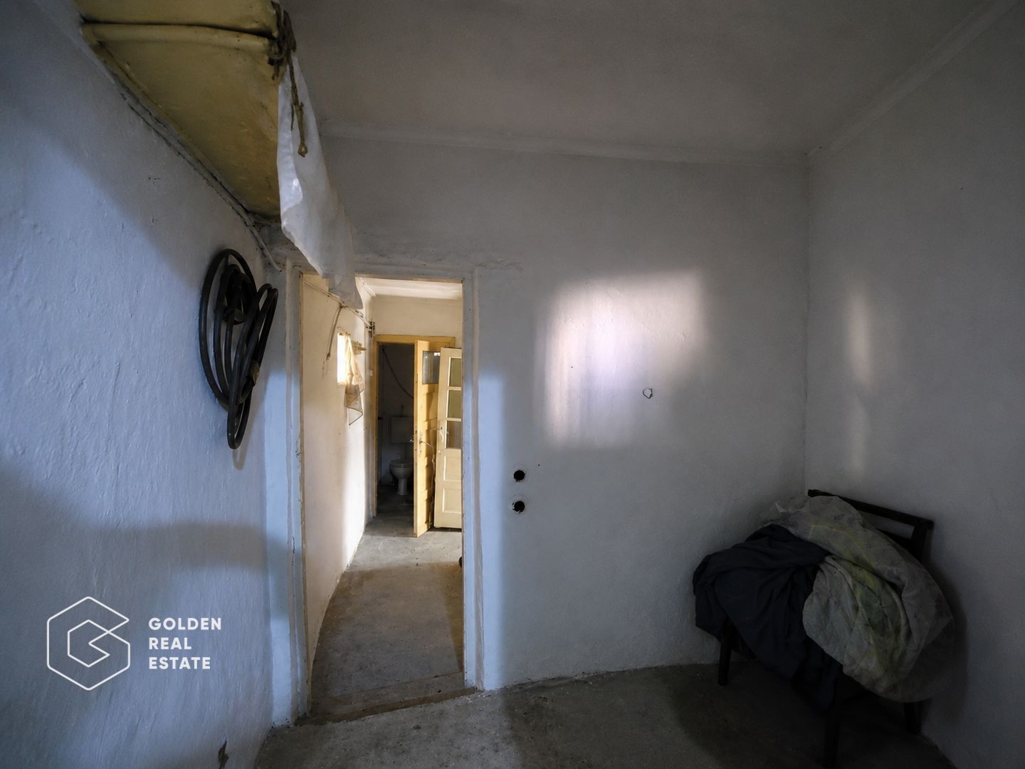 Casa cu teren de 420 mp, localitatea Paulis - Poză 16