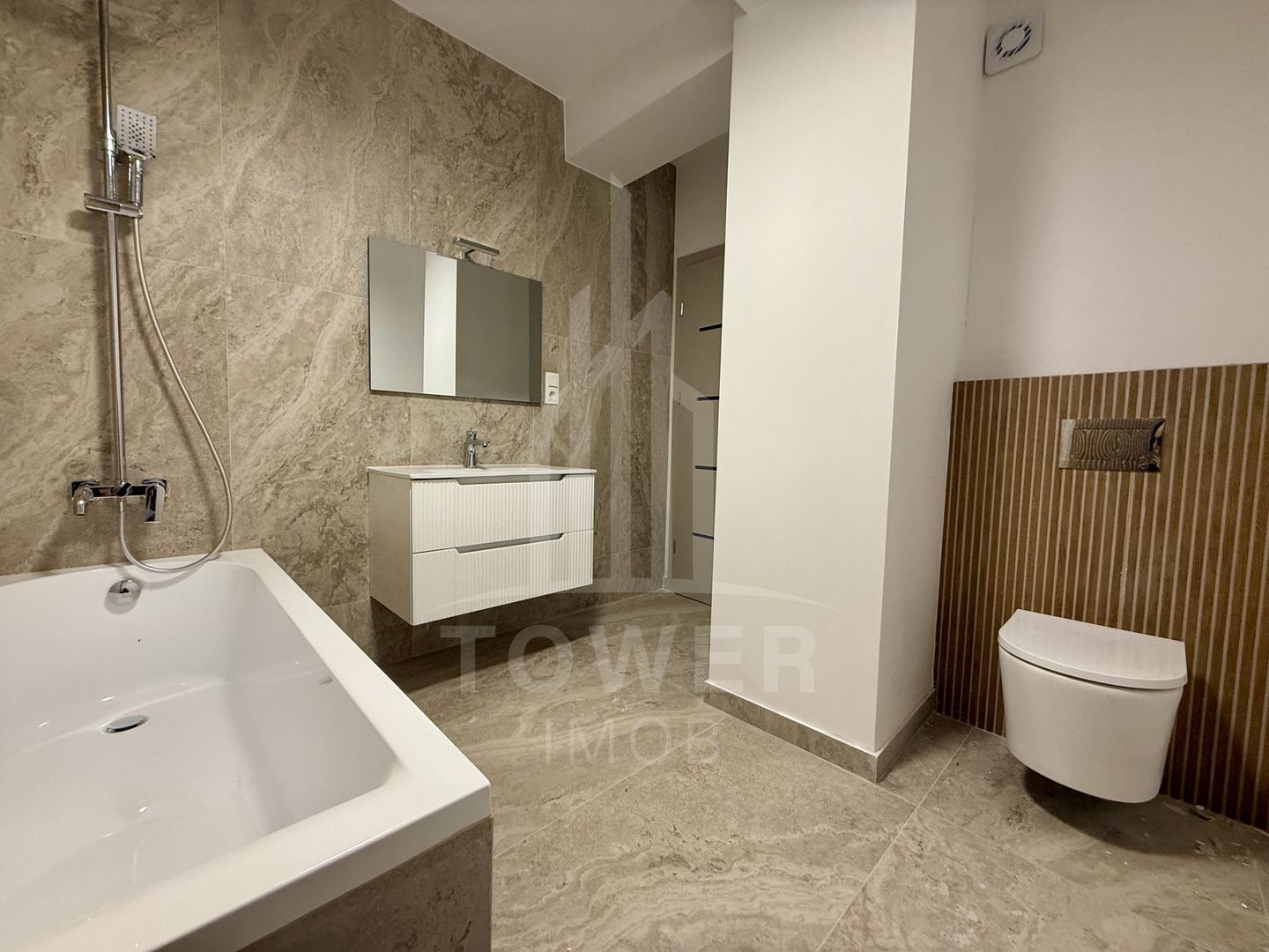 COMISION 0 | Apartament 2 Camere | Parcare | Rezidențial Nou - Poză 3