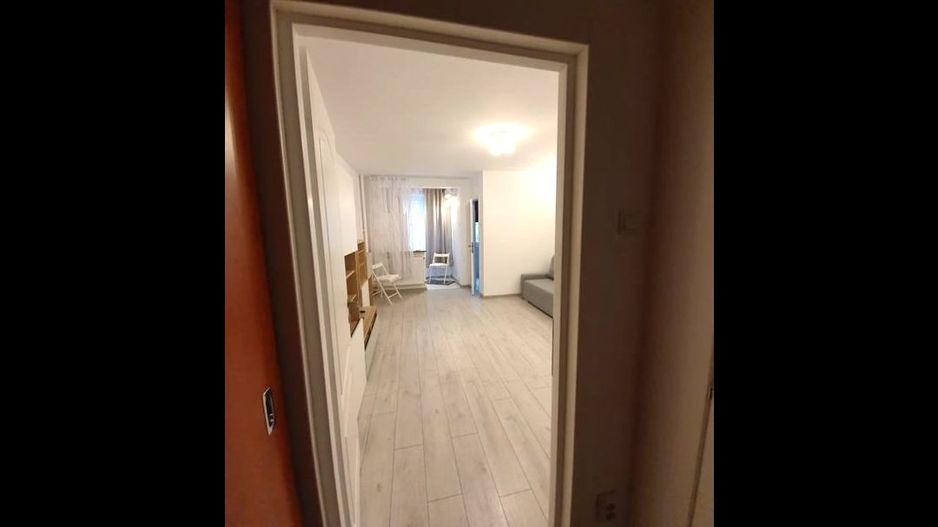 Închiriere Garsoniera renovata, AC, Vatra Luminoasa, Piața Muncii - Poză 7