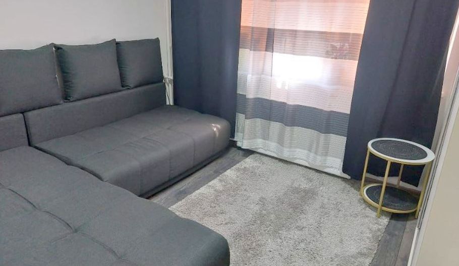 De vanzare garsoniera micro 40, la C-uri, parter, 33.500 euro negociabil - Poză 2