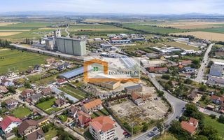 Acces E68, Codlea, Spatiu Industrial cu teren 1,7Ha, Dubla deschidere la DJ112A, - Poză 1