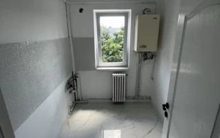2 camere semidecomandat renovat zona Mircea cel Batran - Poză 3