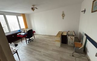 Apartament incapator, patru camere, Resita-Berceni, 120.000€ negociabil - Poză 4