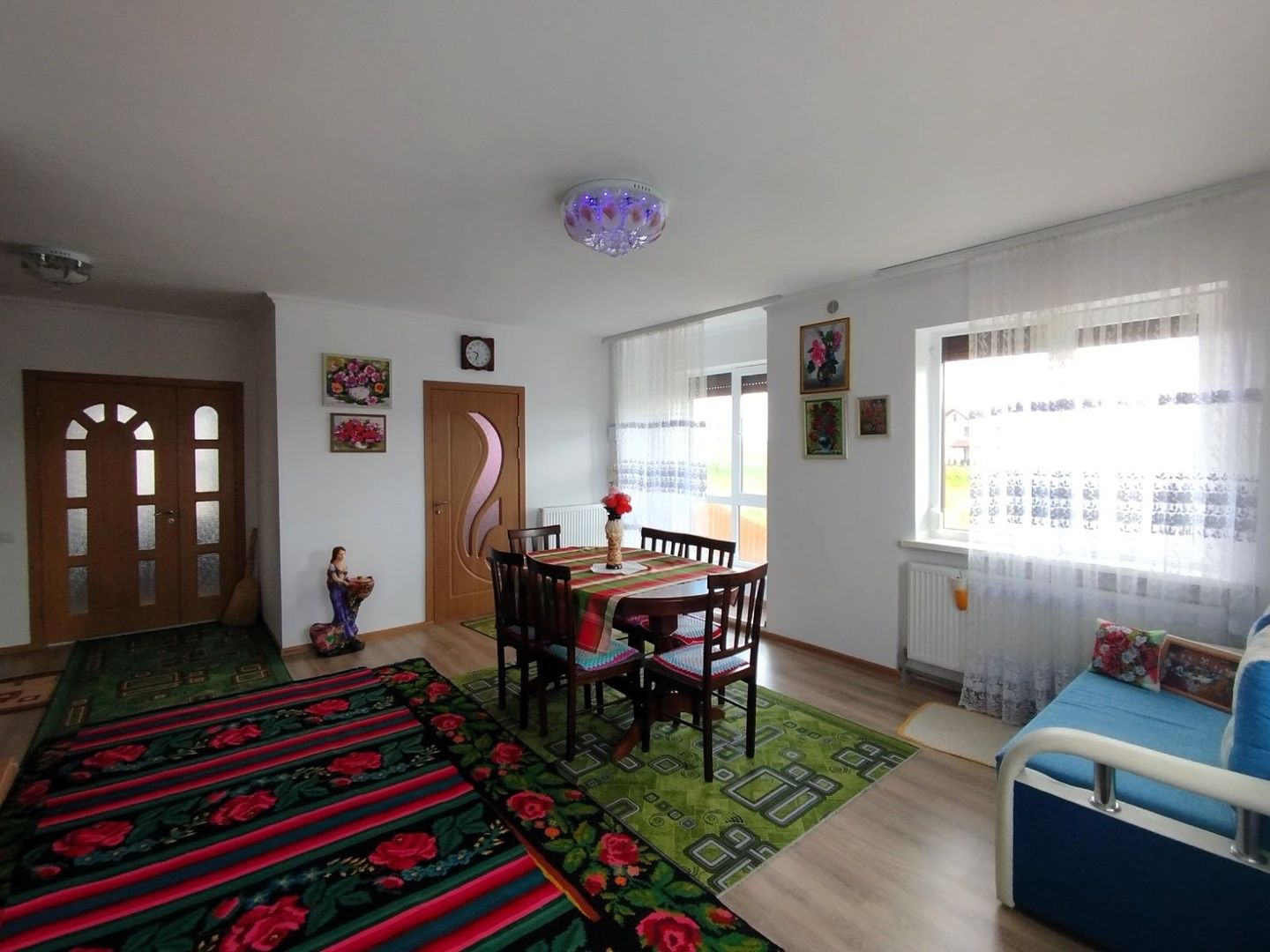 Casă generoasă cu 2 Nivele și confort modern – 10 Ari, Băcioi (sat Frumușica) - Poză 11