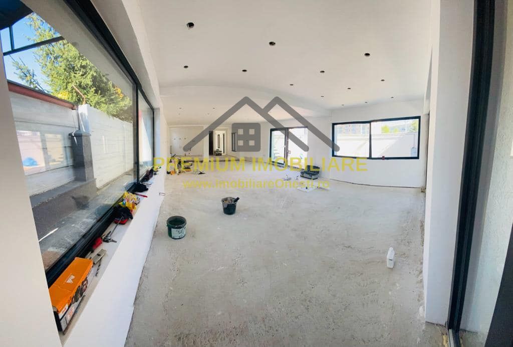 Spatiu Comercial de Închiriat in Onesti - Poză 2