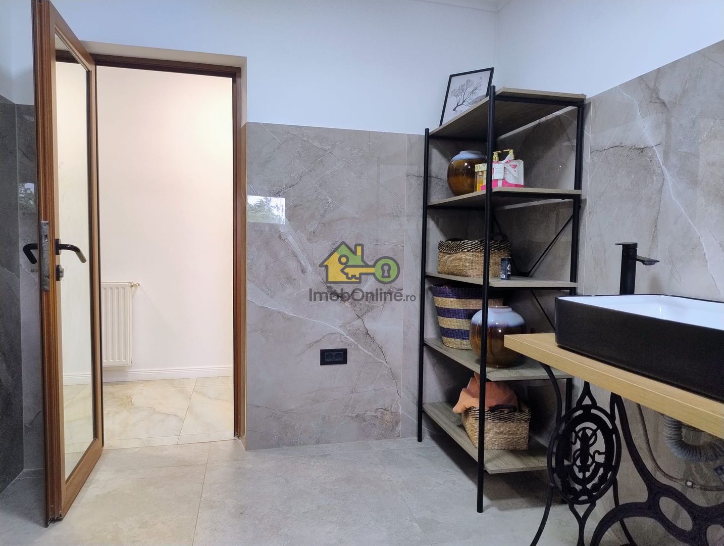Vilă elegantă cu design luxos și grădină superb amenajată în Șag - Poză 20