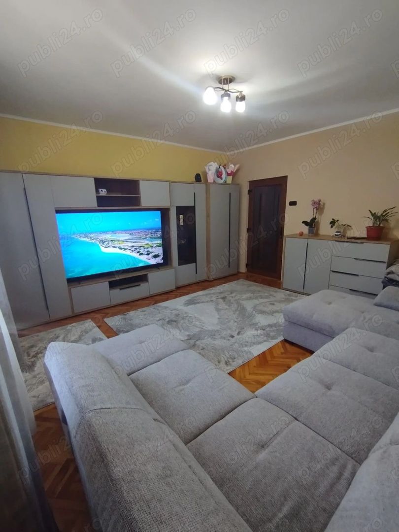 Vând casă 3 camere zona Lidl 14 Mai - Poză 9