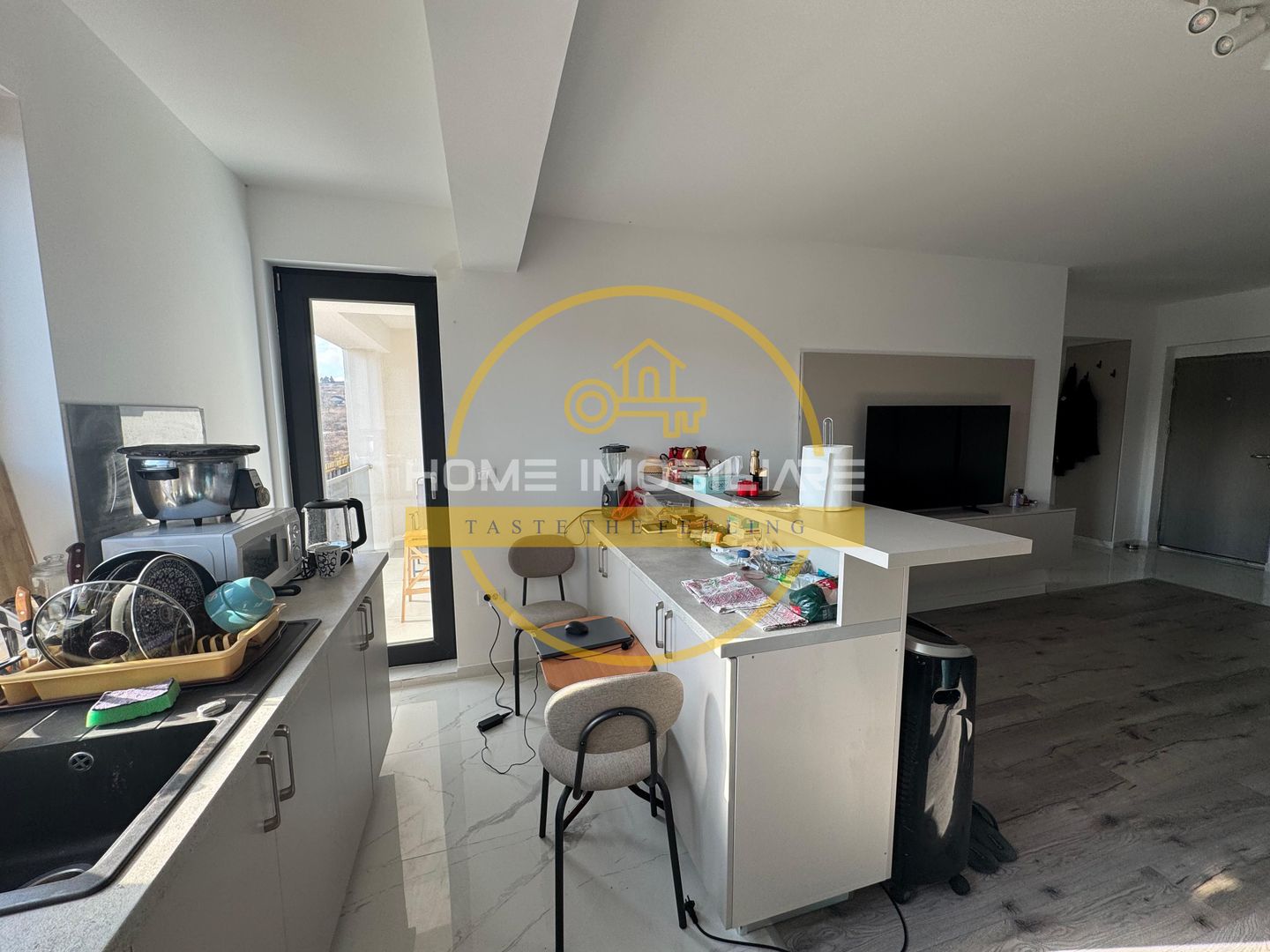 Apart 2 camere 55 mp,95000 10 minute de jumbo - Poză 8