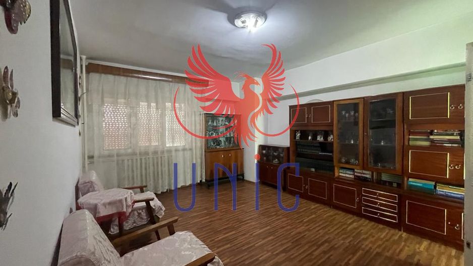 3 decomandate, etaj 5, U-ri Lapus - Poză 1