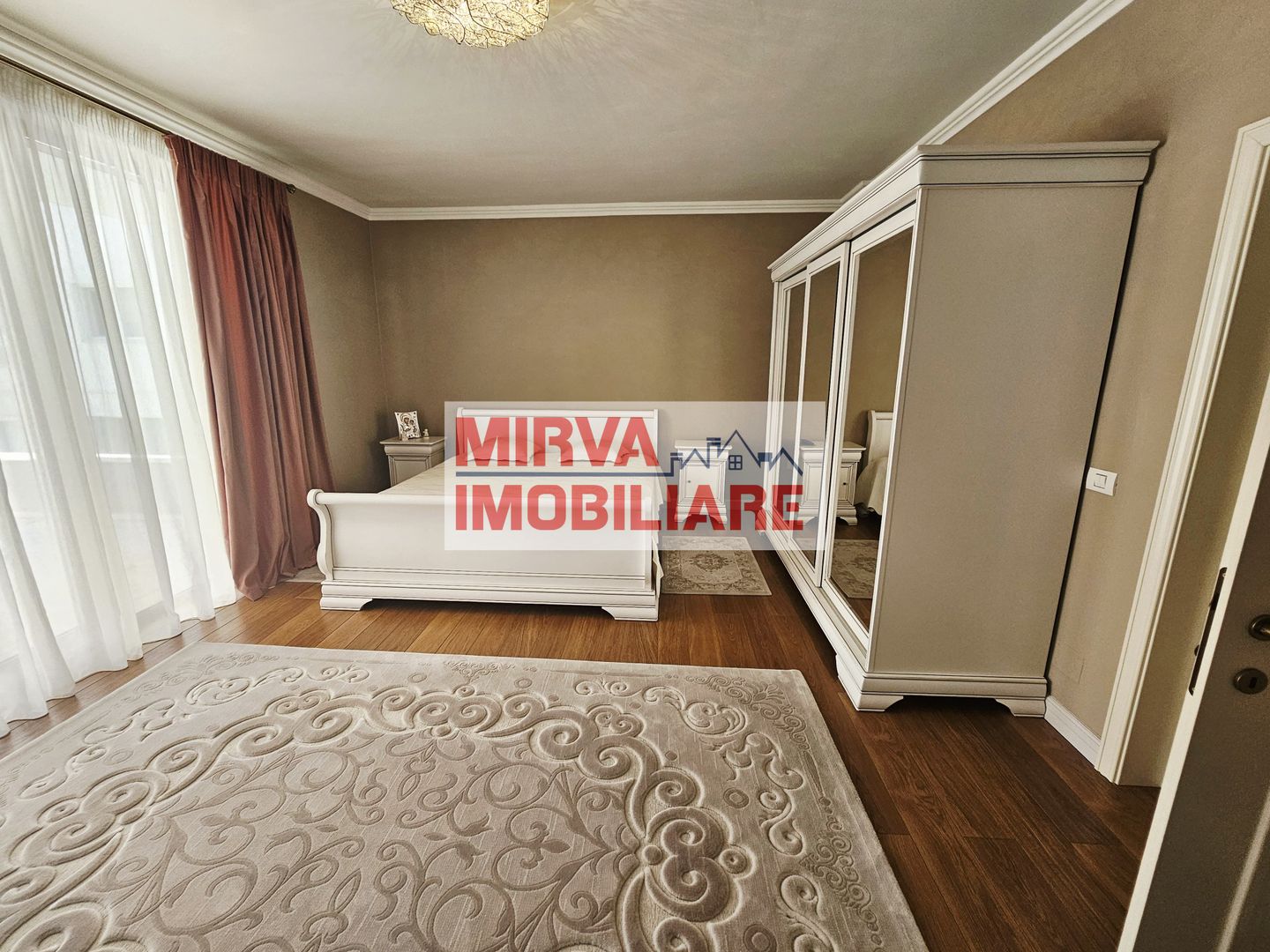 🏡 Casă de Lux cu Design Exclusivist – Eleganță, Rafinament și Confort - Poză 43