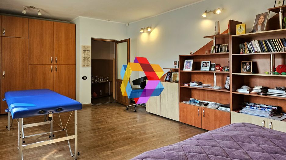 Casă plus Spațiu comercial  741 mp, Teren 906 mp Brasov - zona Blumana - Poză 25