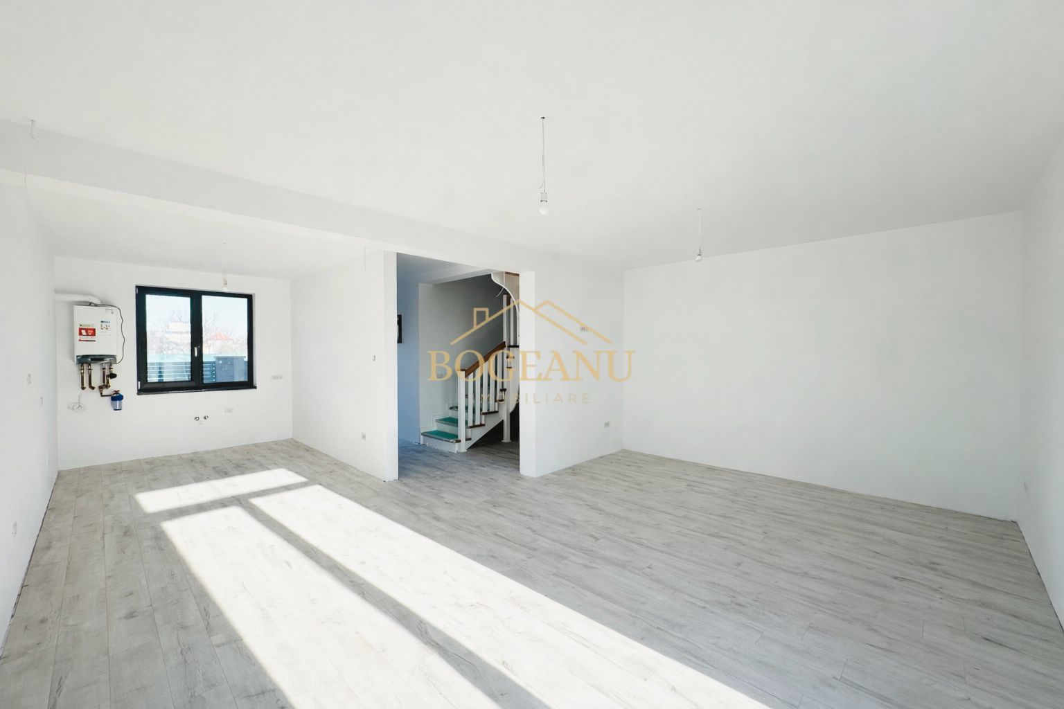 BG150-Duplex Premium 4 camere-Utvin COMISION 0% - Poză 1