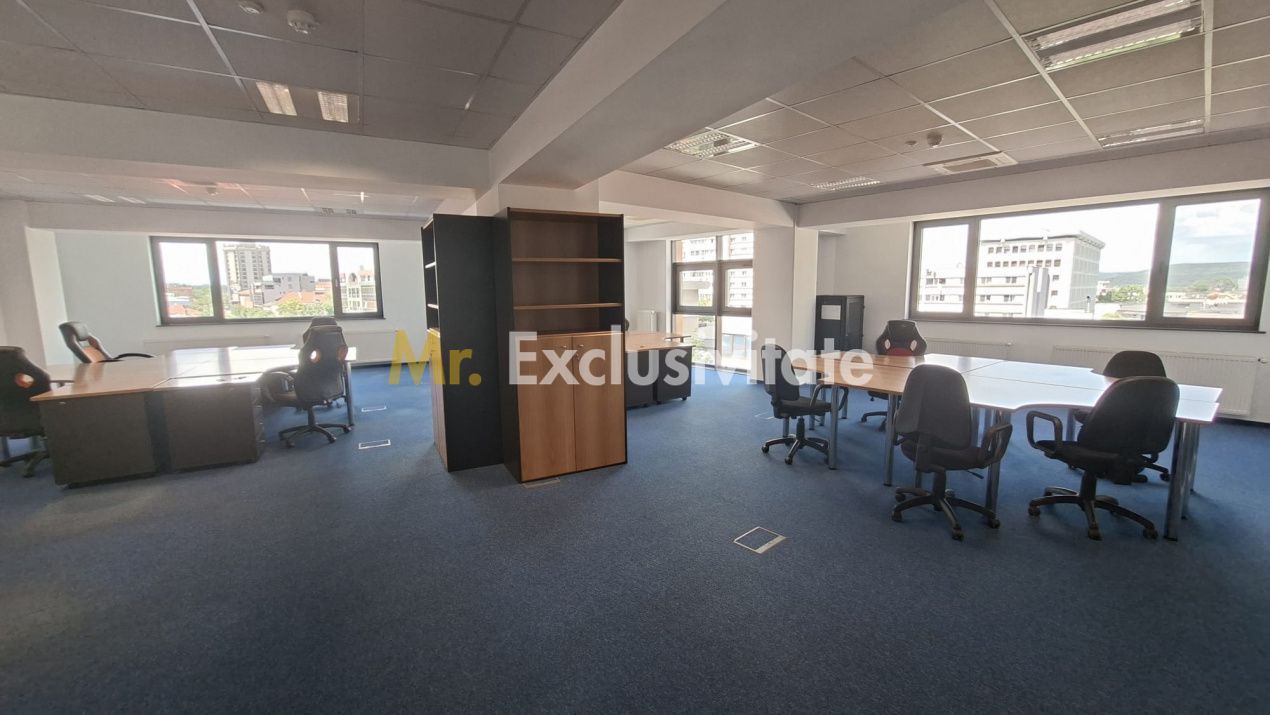 Spațiu Birouri Ultracentral Pitești 265 mp clasa A - Poză 5