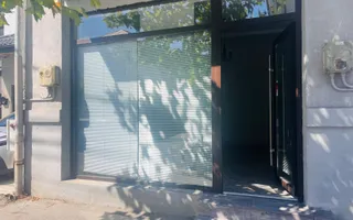 Spatiu stradal, central, cu vad comercial si vizibilitate excelenta - Poză 20